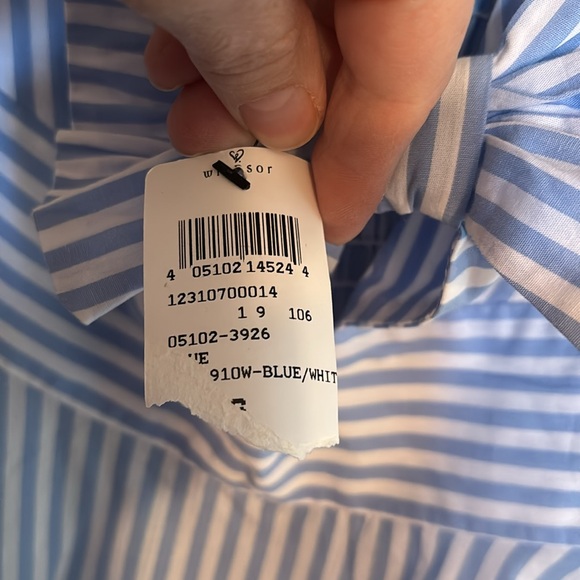 NWT WINDSOR LADIES TOP - Picture 9 of 10